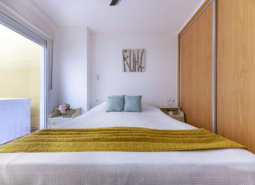 Resale - Apartment - Alicante - Carolinas Bajas