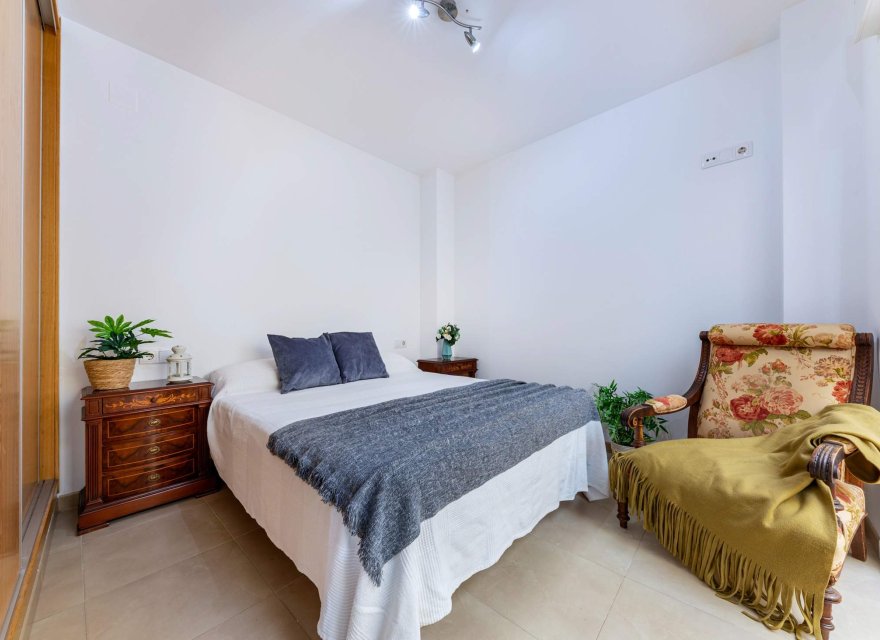 Resale - Apartment - Alicante - Carolinas Bajas