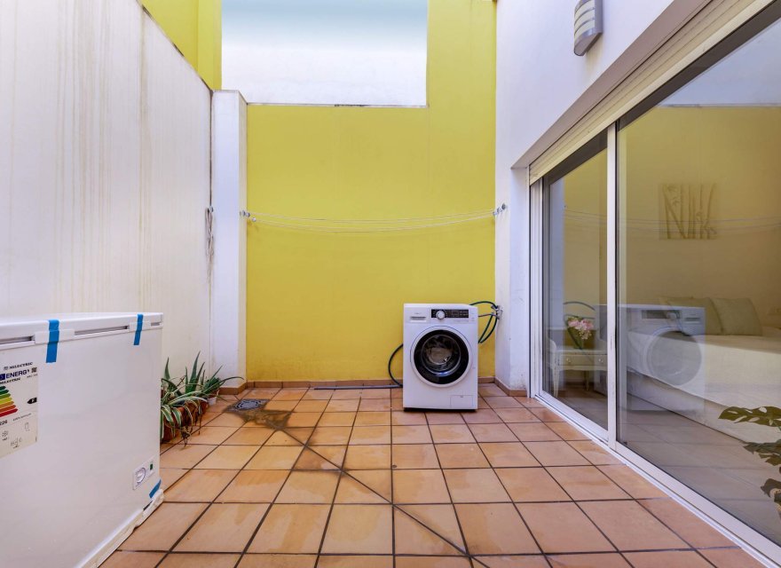 Resale - Apartment - Alicante - Carolinas Bajas