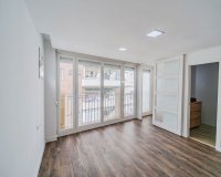 Resale - Apartment - Alicante - Casco Histórico-Santa Cruz