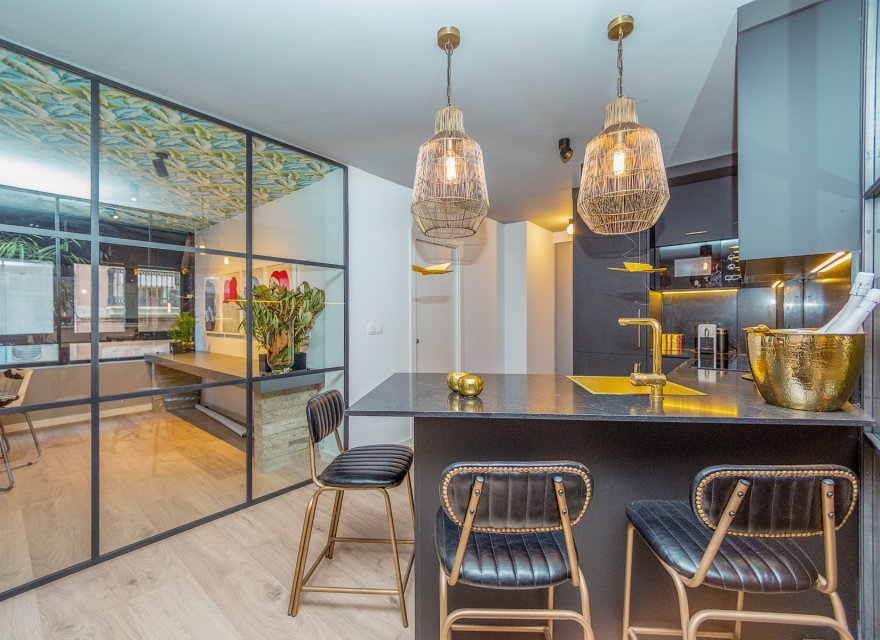 Resale - Apartment - Alicante - Costa Blanca