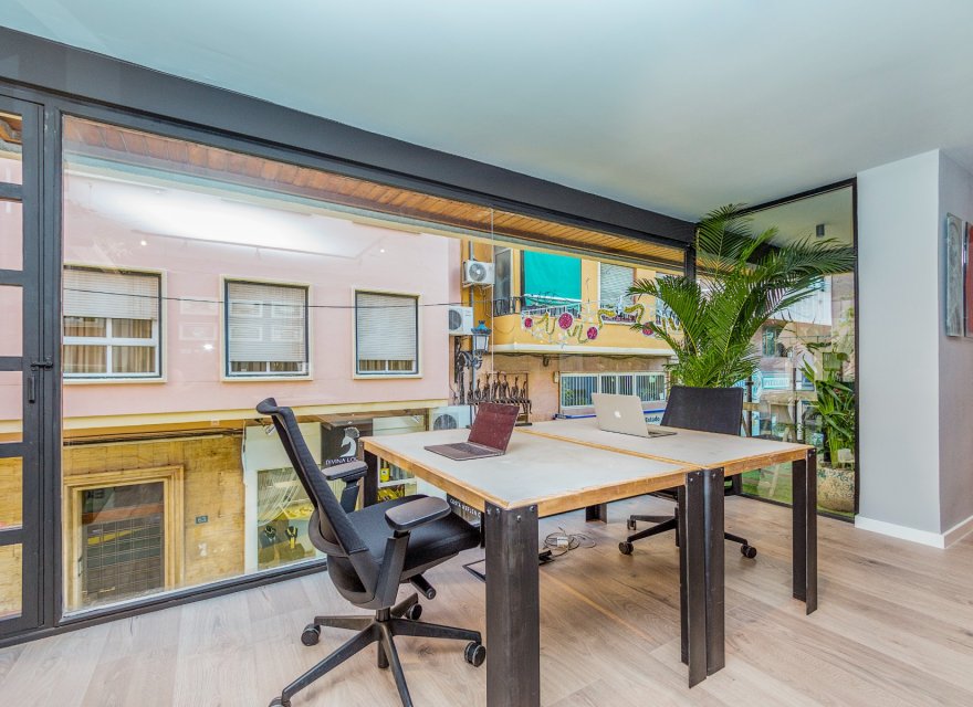 Resale - Apartment - Alicante - Costa Blanca