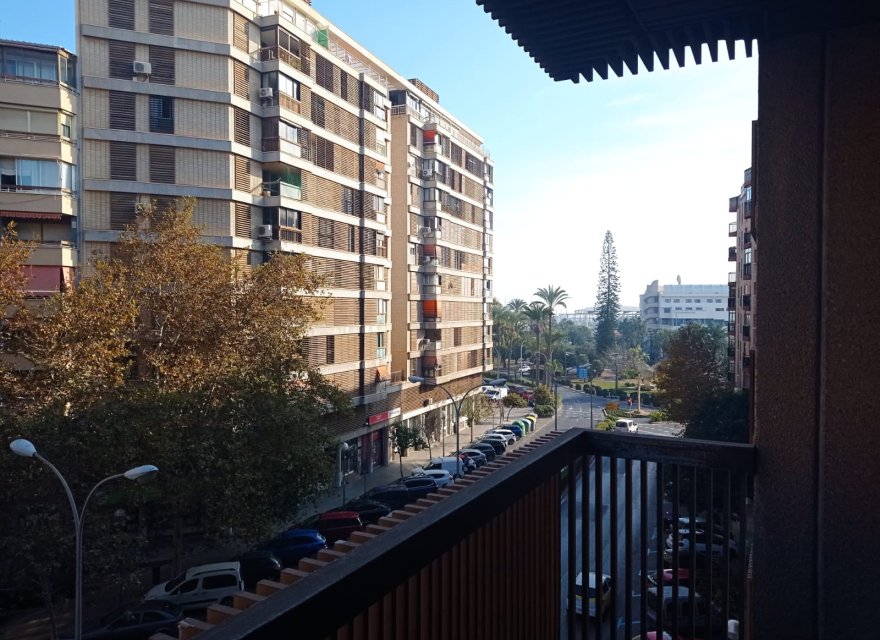 Resale - Apartment - Alicante - Explanada