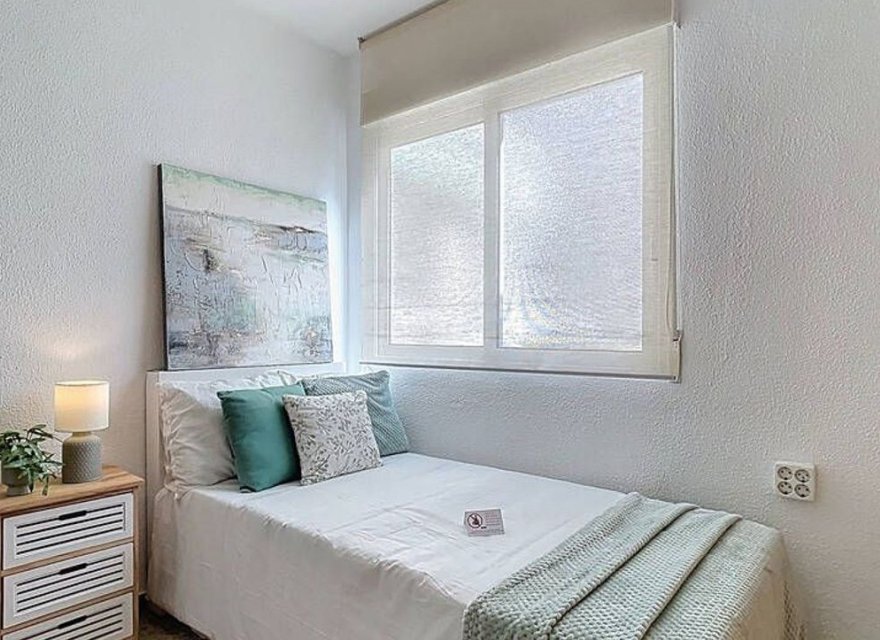 Resale - Apartment - Alicante - Mercado