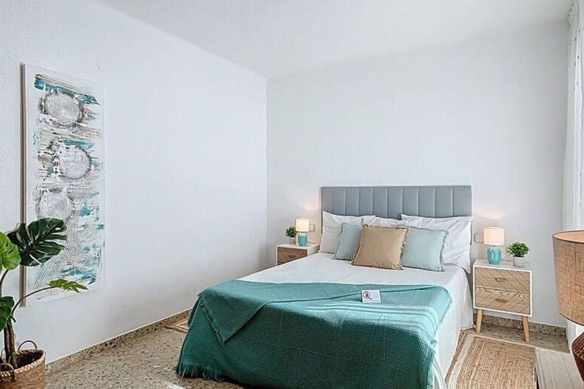 Resale - Apartment - Alicante - Mercado