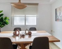 Resale - Apartment - Alicante - Mercado