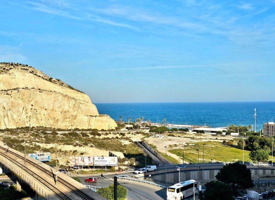 Resale - Apartment - Alicante - Plà del Bon Repòs-La Goteta