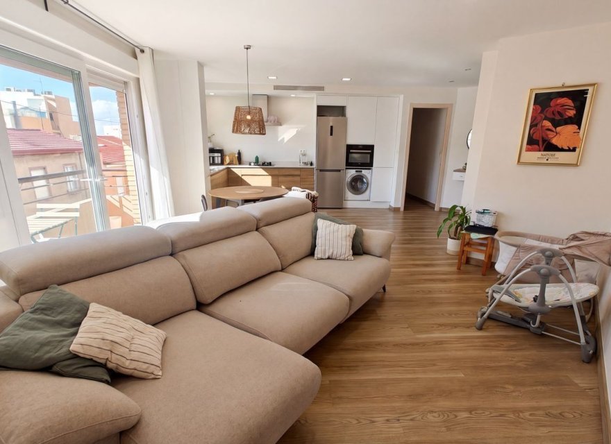 Resale - Apartment - Alicante - San Blas - Santo Domingo