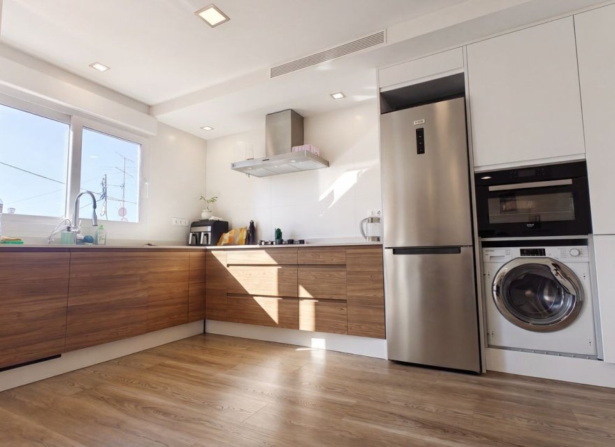 Resale - Apartment - Alicante - San Blas - Santo Domingo