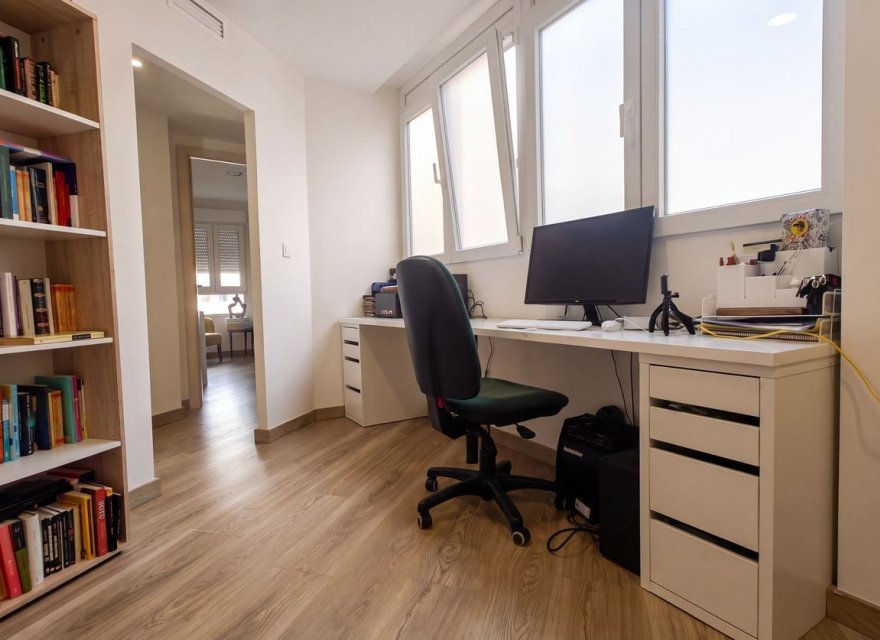 Resale - Apartment - Alicante - San Blas - Santo Domingo