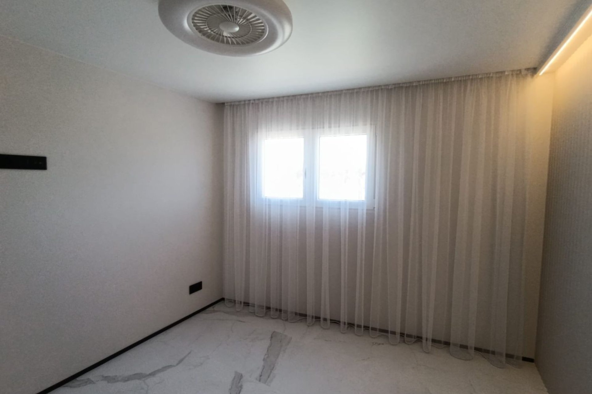 Resale - Apartment - Alicante (San Juan) - Cabo de las Huertas