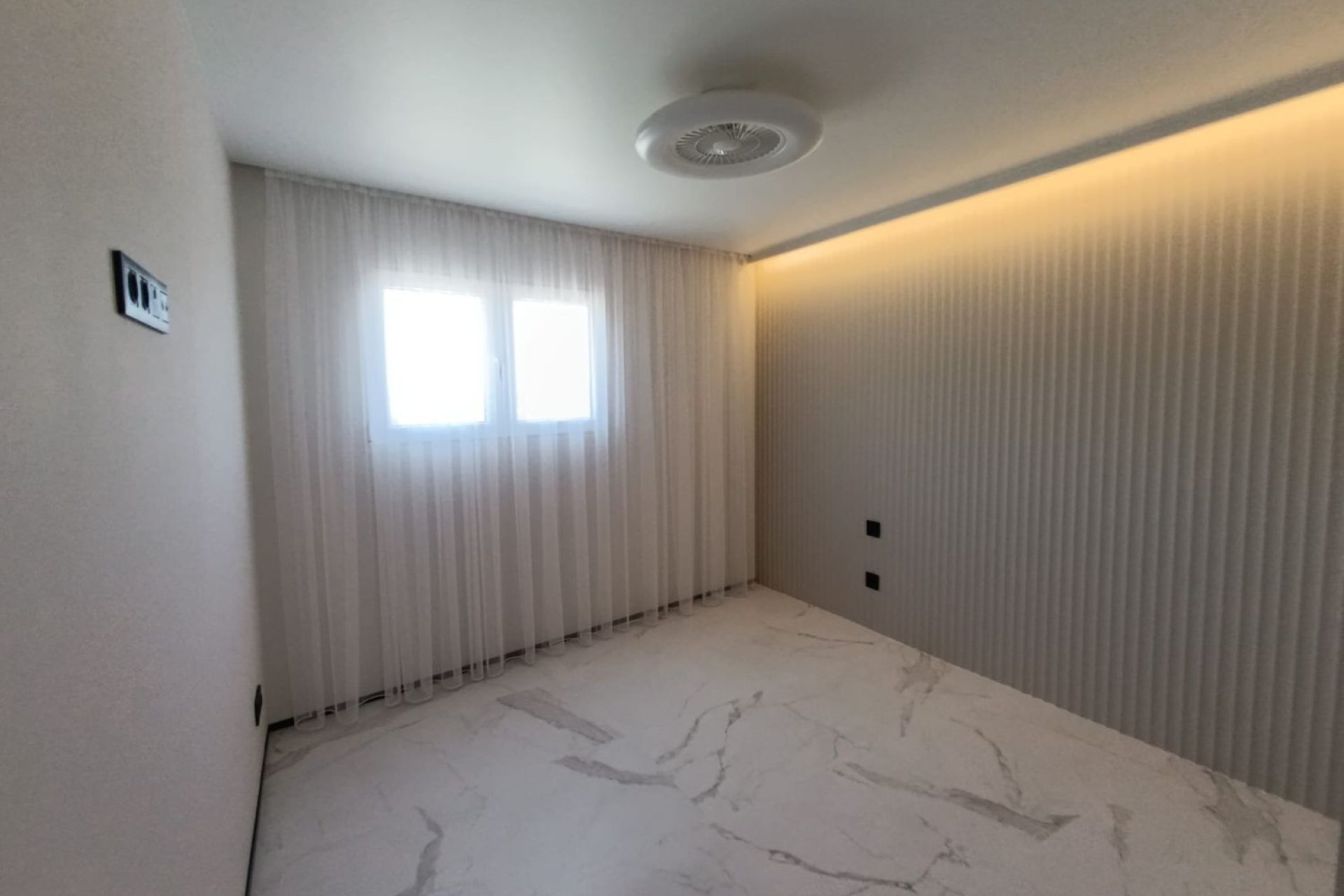 Resale - Apartment - Alicante (San Juan) - Cabo de las Huertas