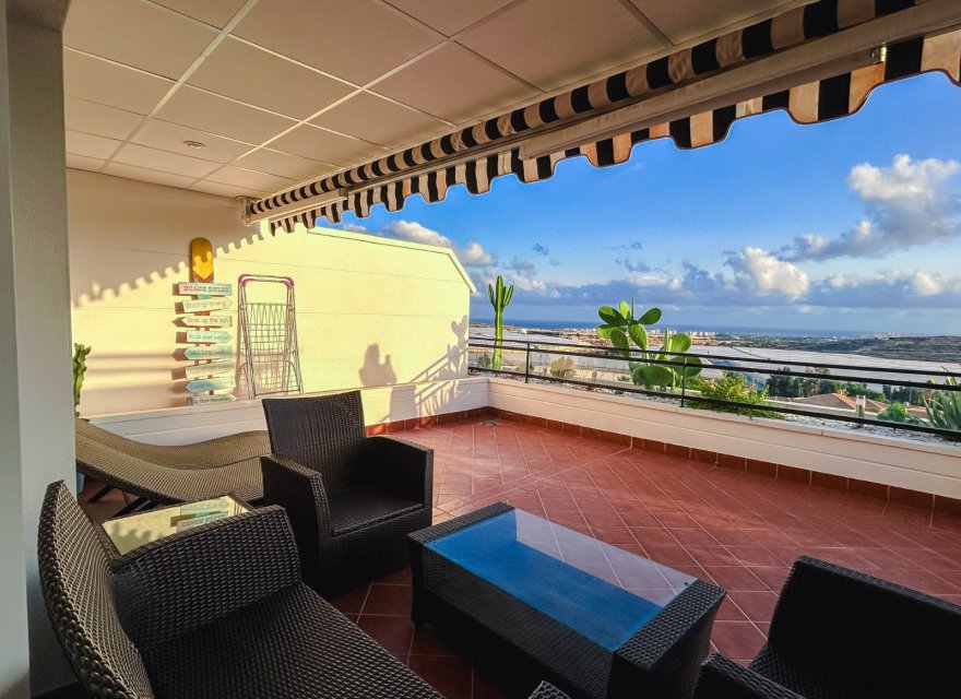 Resale - Apartment - Alicante (San Juan) - Club De Golf Bonalba