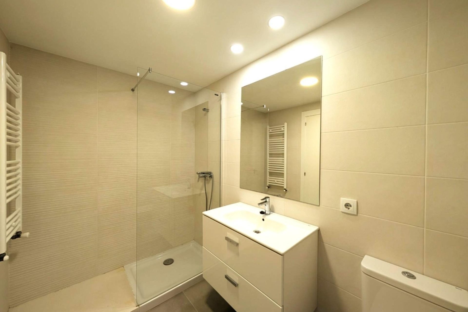 Resale - Apartment - Alicante - San Juan de Alicante