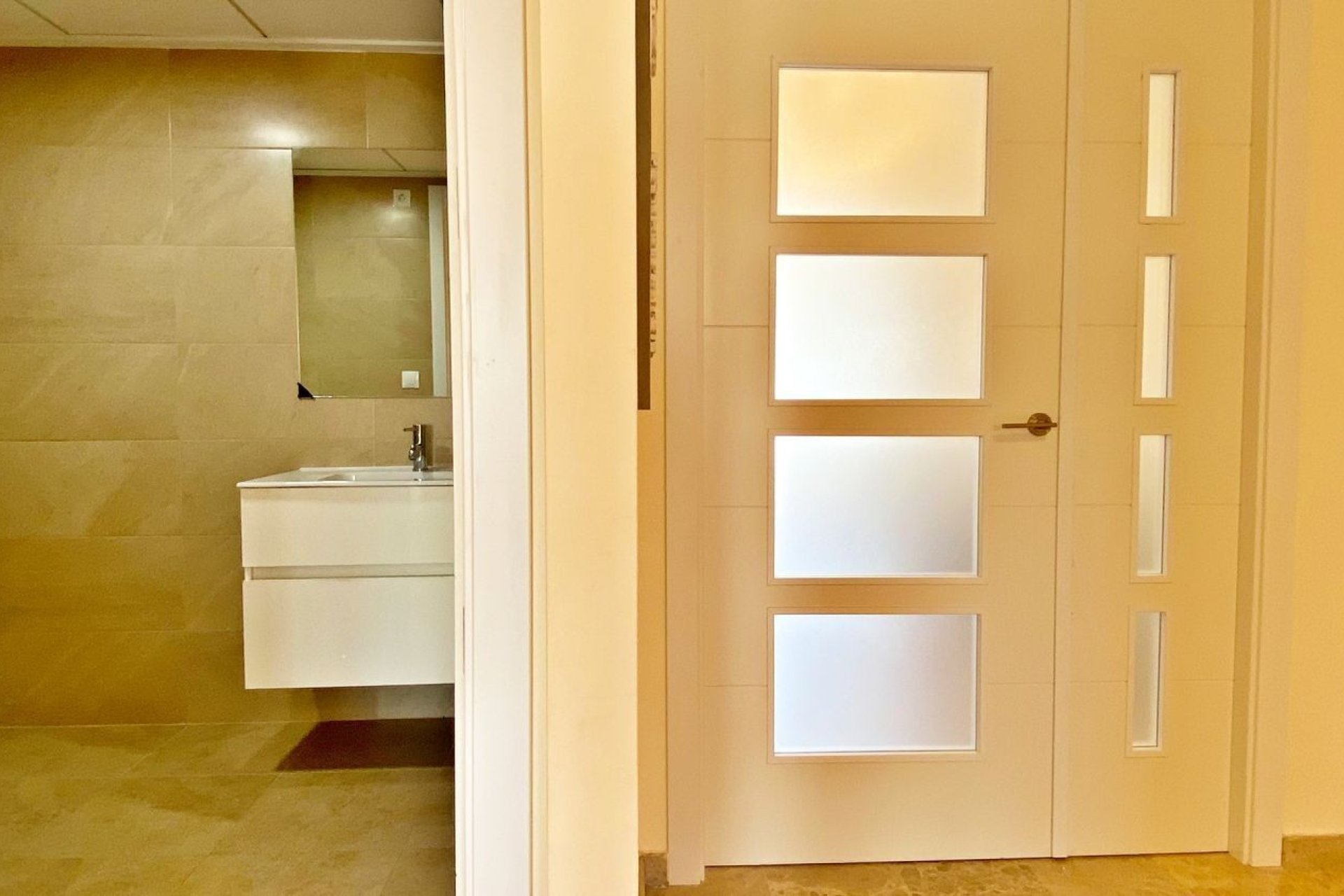 Resale - Apartment - Alicante - San Juan de Alicante