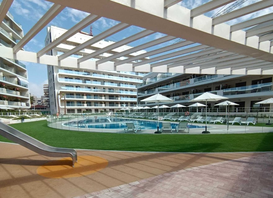 Resale - Apartment - Alicante - San Juan de Alicante