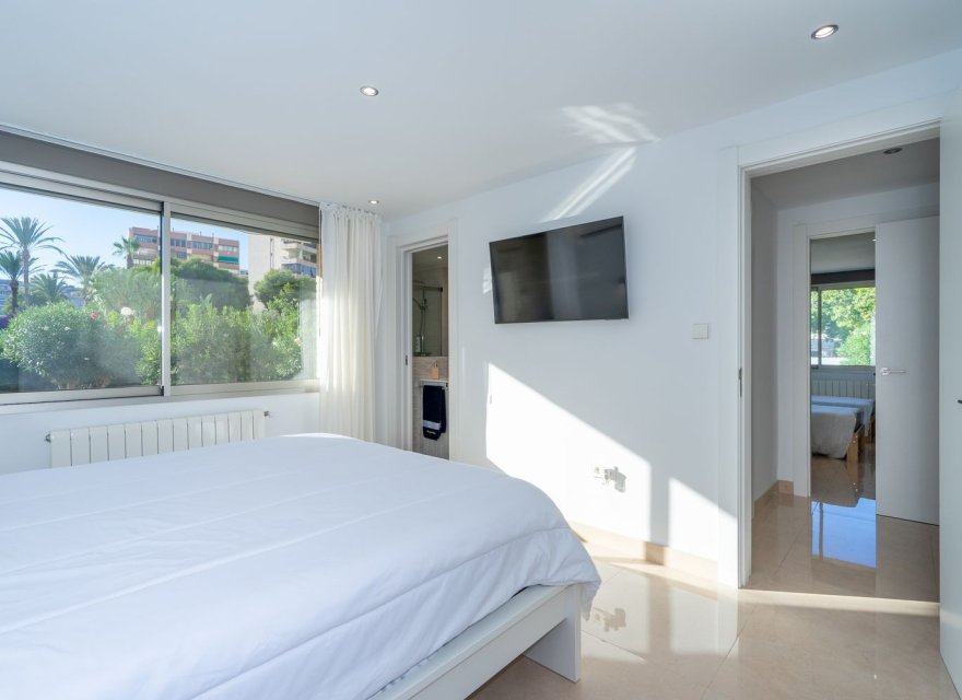 Resale - Apartment - Alicante - San Juan de Alicante