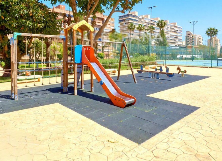 Resale - Apartment - Alicante - San Juan de Alicante