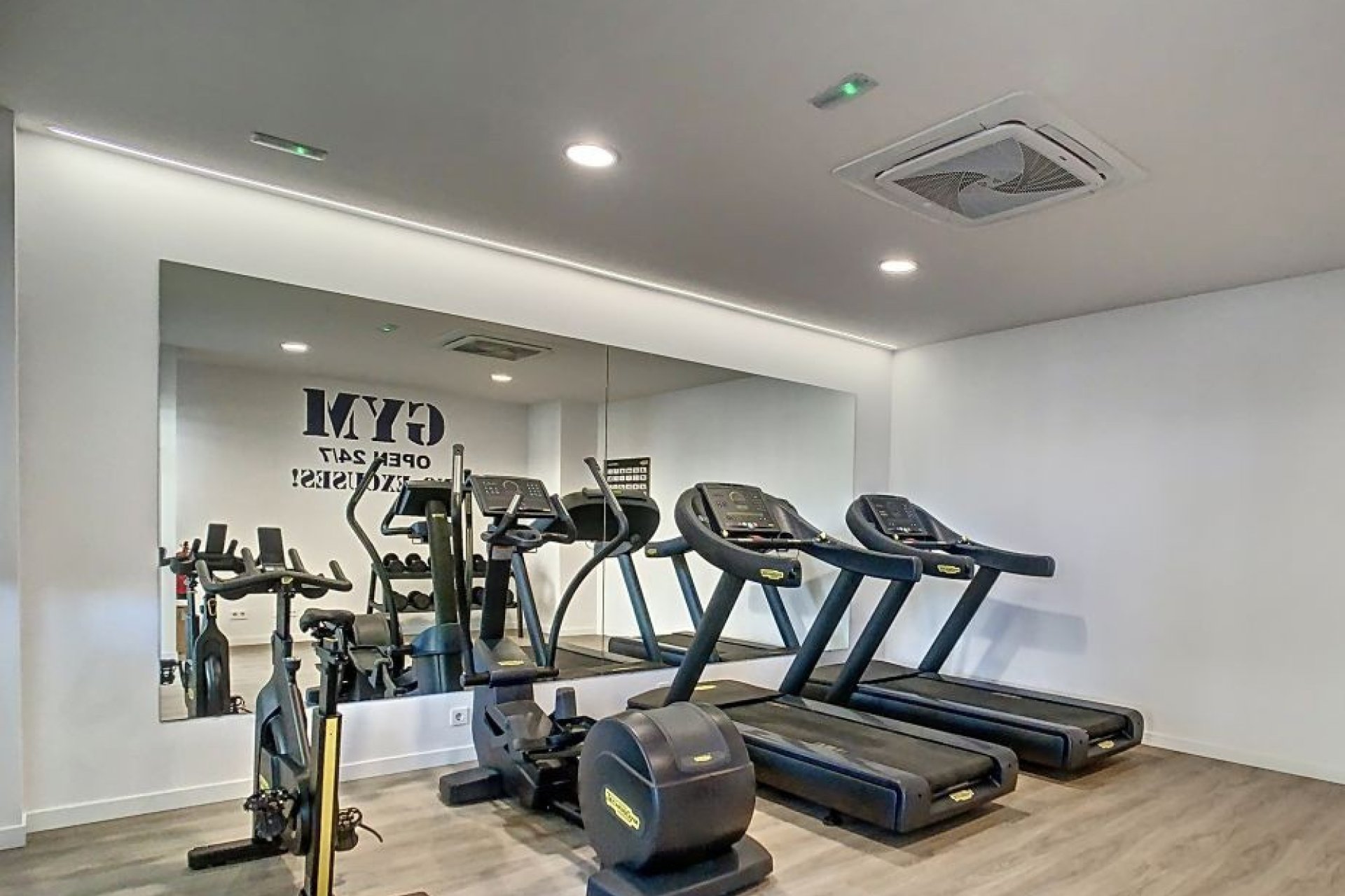 Resale - Apartment - Alicante (San Juan) - Franc Espinós