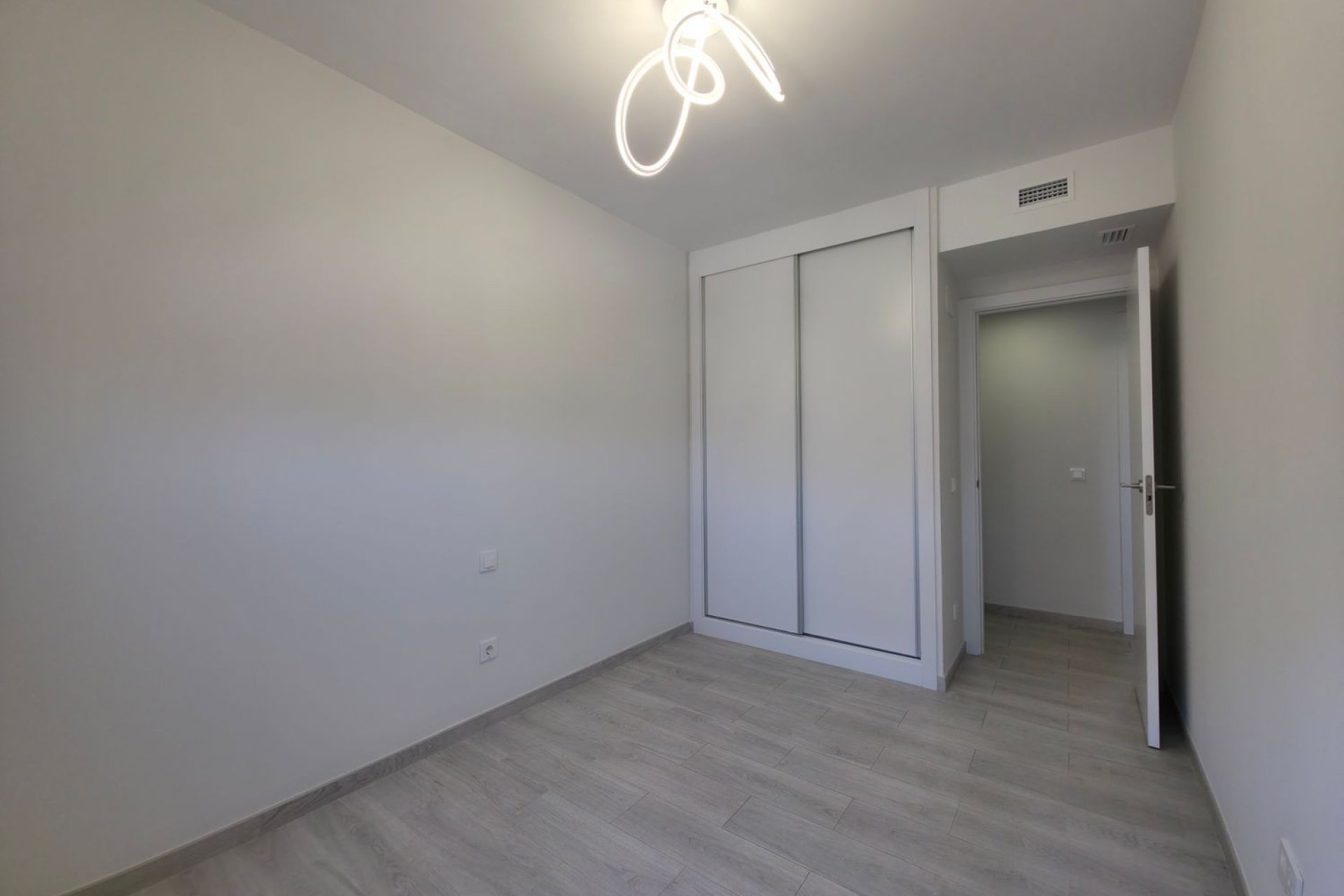 Resale - Apartment - Alicante (San Juan) - San Juan Alicante