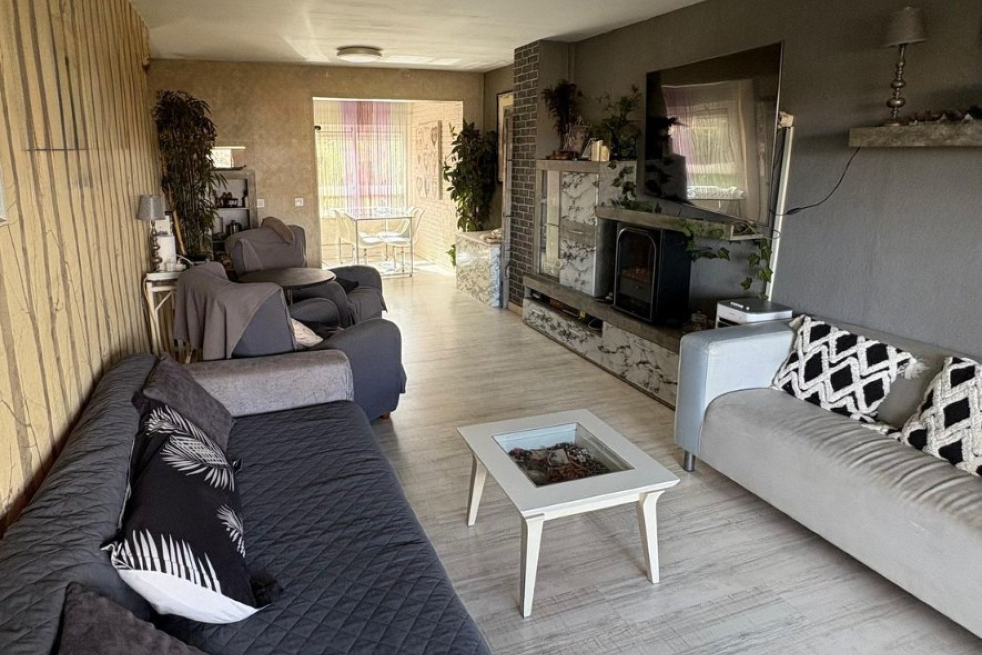 Resale - Apartment - Alicante