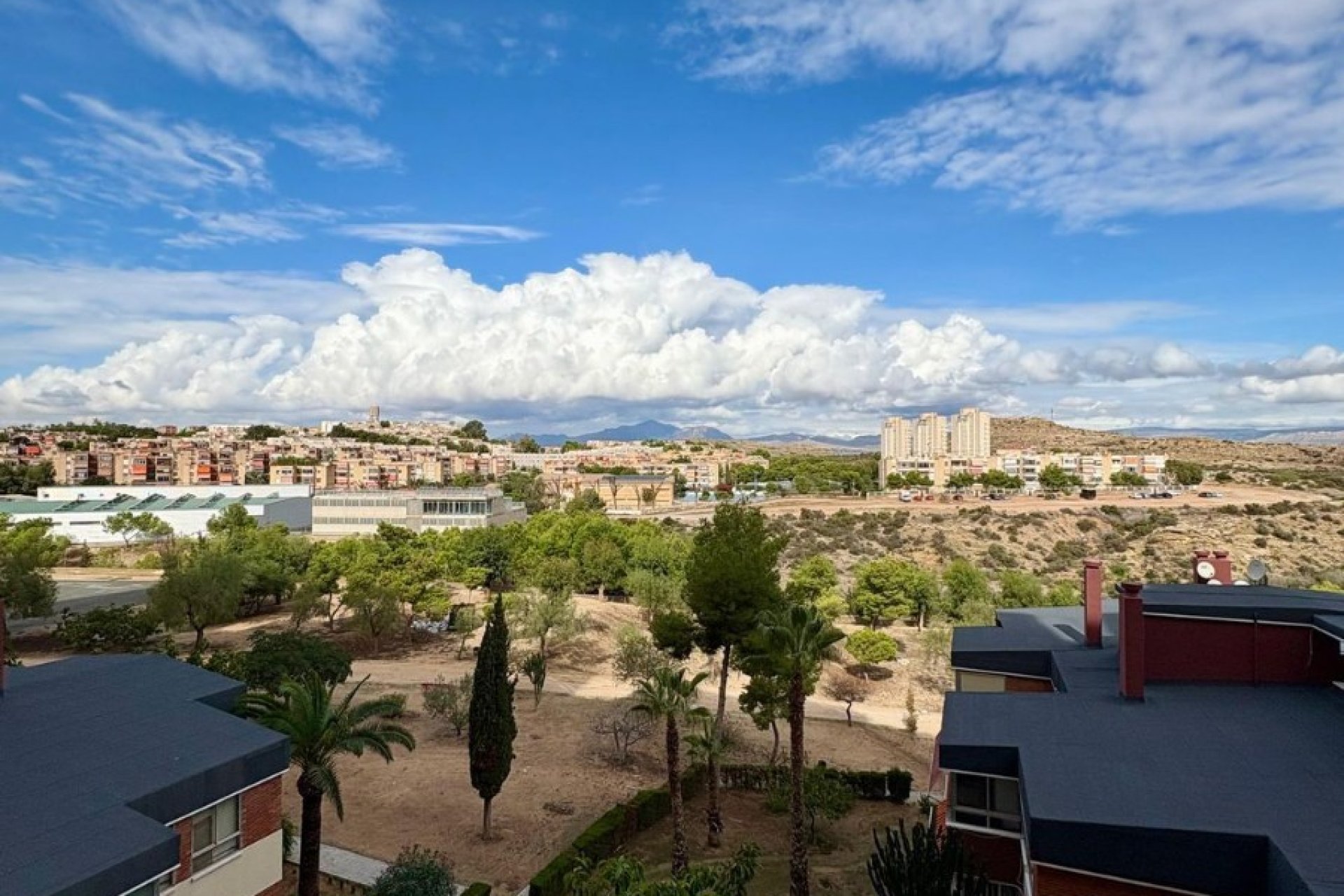 Resale - Apartment - Alicante