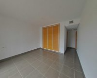 Resale - Apartment - Alicante