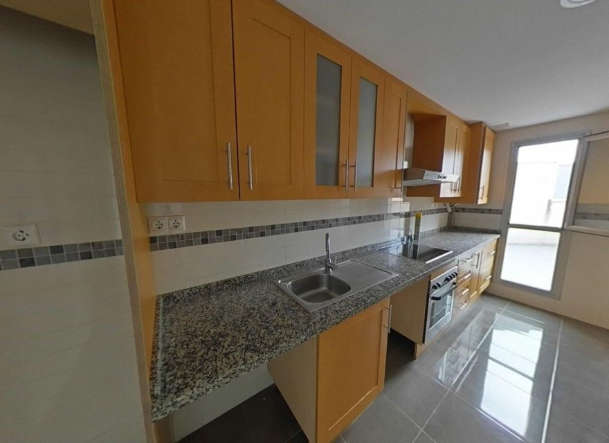 Resale - Apartment - Alicante