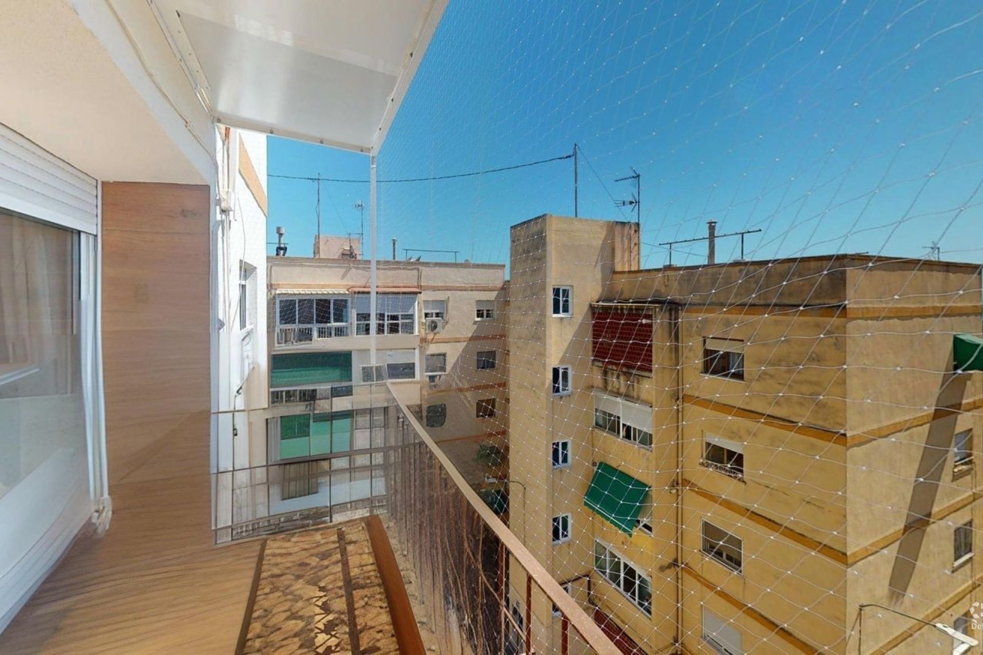 Resale - Apartment - Alicante