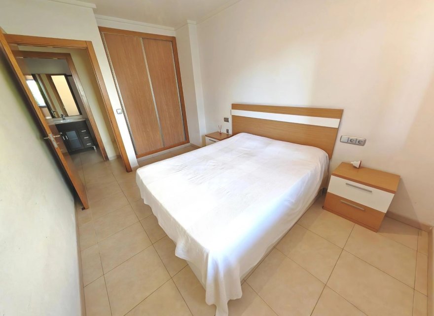 Resale - Apartment - Alicante