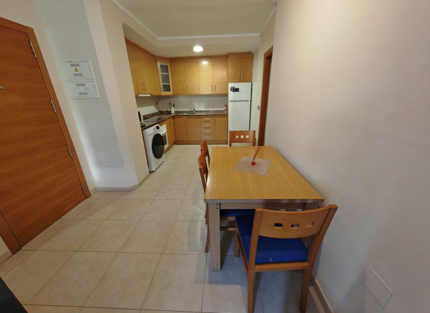 Resale - Apartment - Alicante