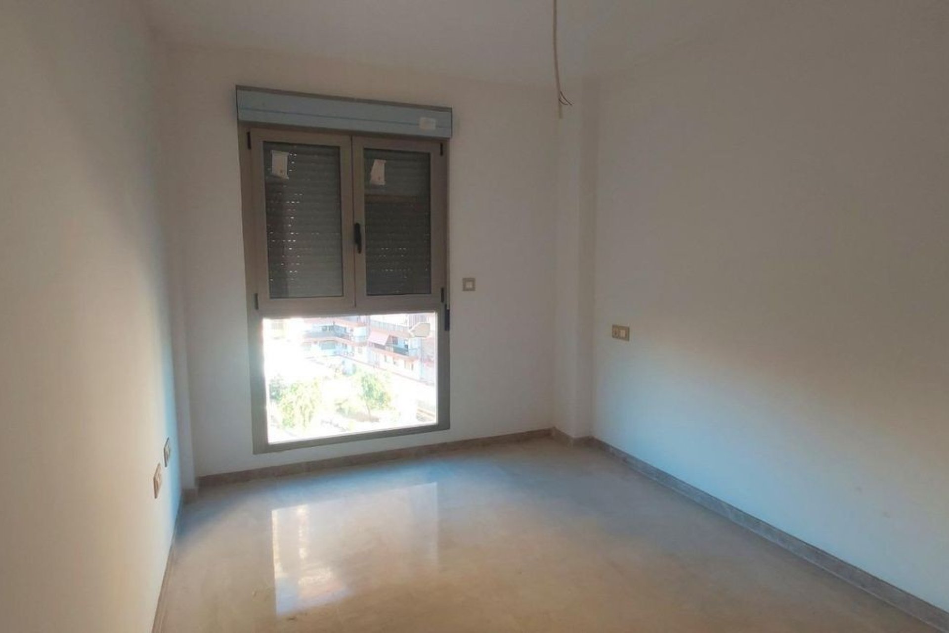 Resale - Apartment - Alicante