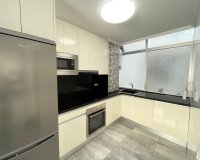 Resale - Apartment - Alicante