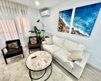 Resale - Apartment - Alicante