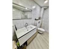 Resale - Apartment - Alicante
