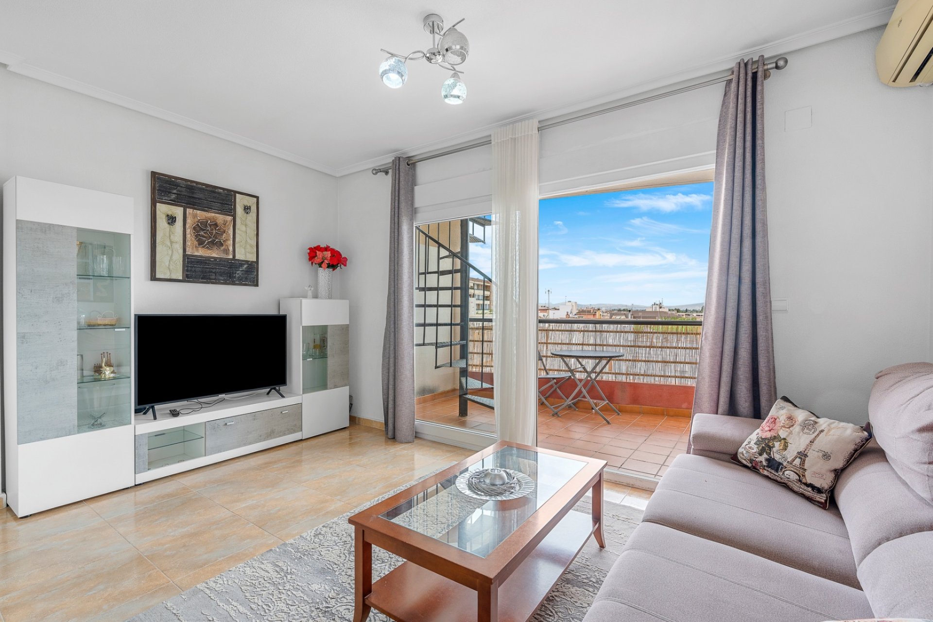 Resale - Apartment - Almoradí