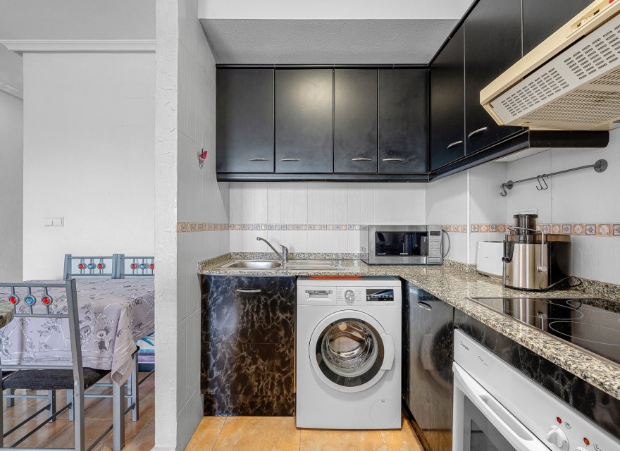 Resale - Apartment - Almoradí