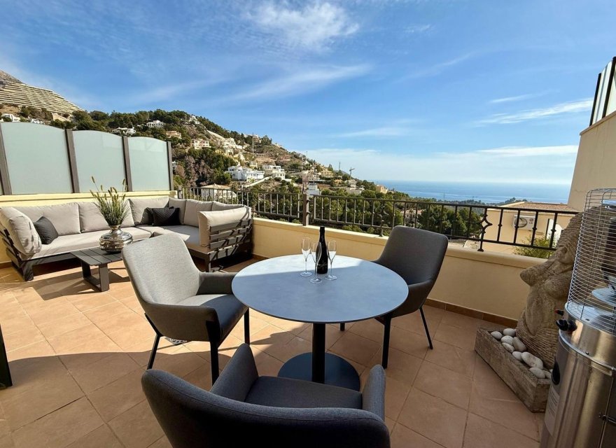 Resale - Apartment - Altea