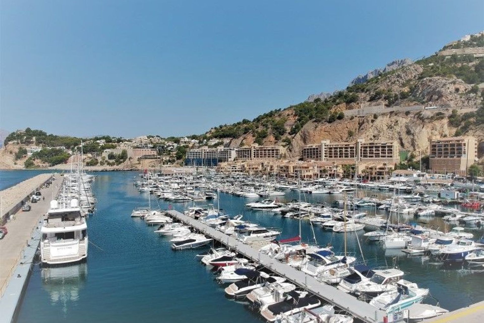 Resale - Apartment - Altea