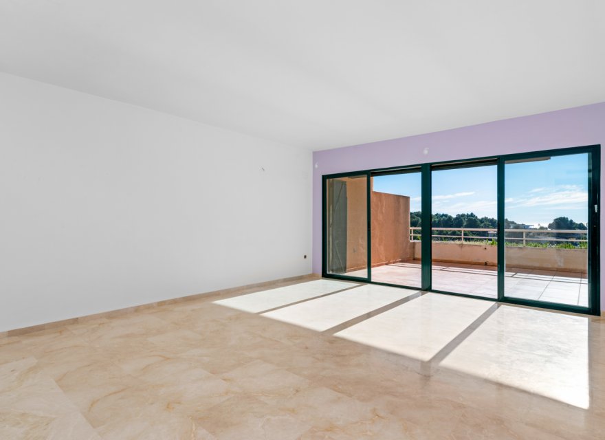 Resale - Apartment - Altea