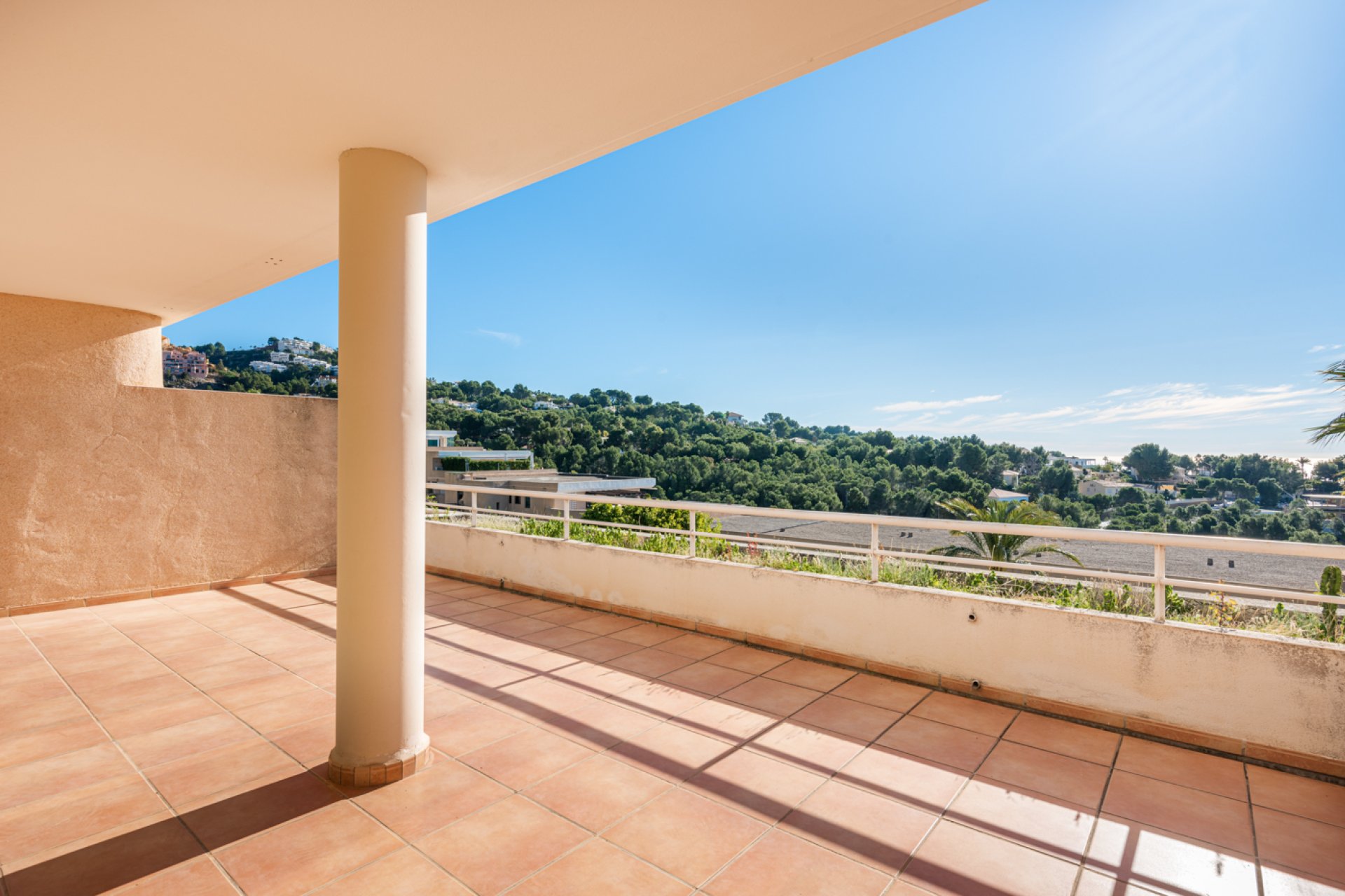 Resale - Apartment - Altea