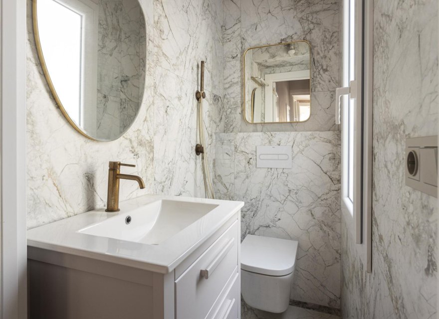 Resale - Apartment - Barcelona old town