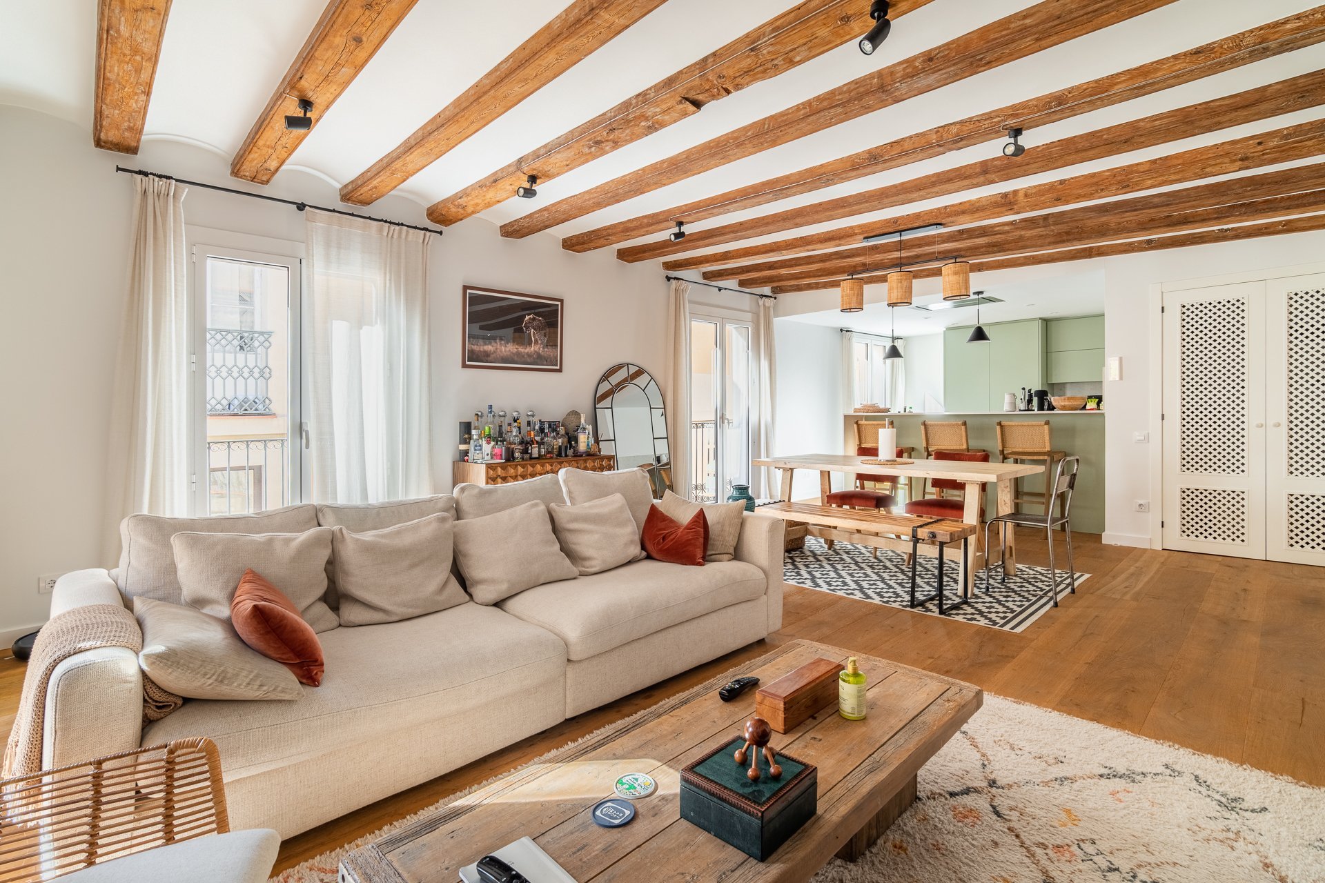 Resale - Apartment - Barcelona old town