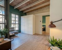 Resale - Apartment - Barcelona old town