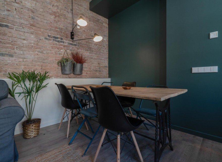 Resale - Apartment - Barcelona old town