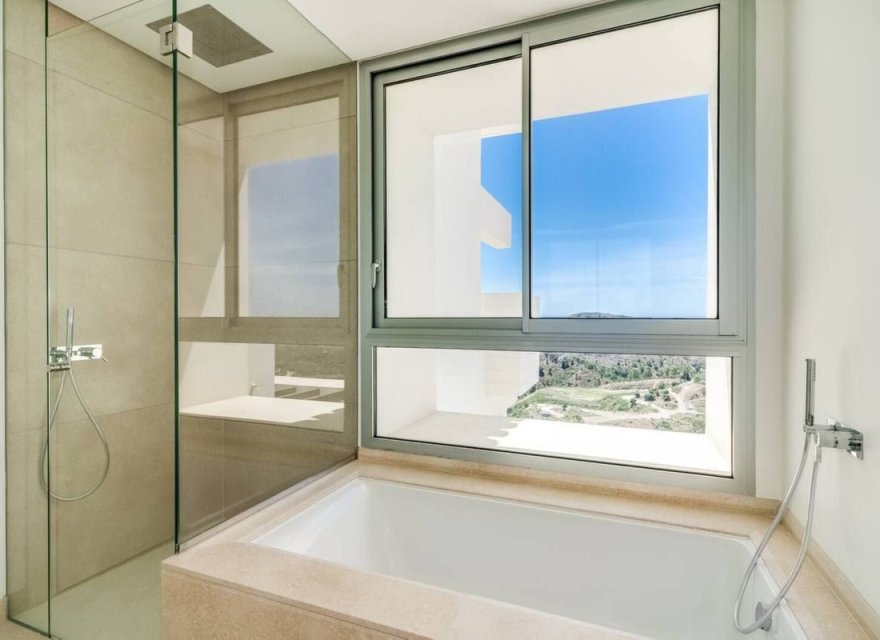 Resale - Apartment - Benahavís - Costa del Sol