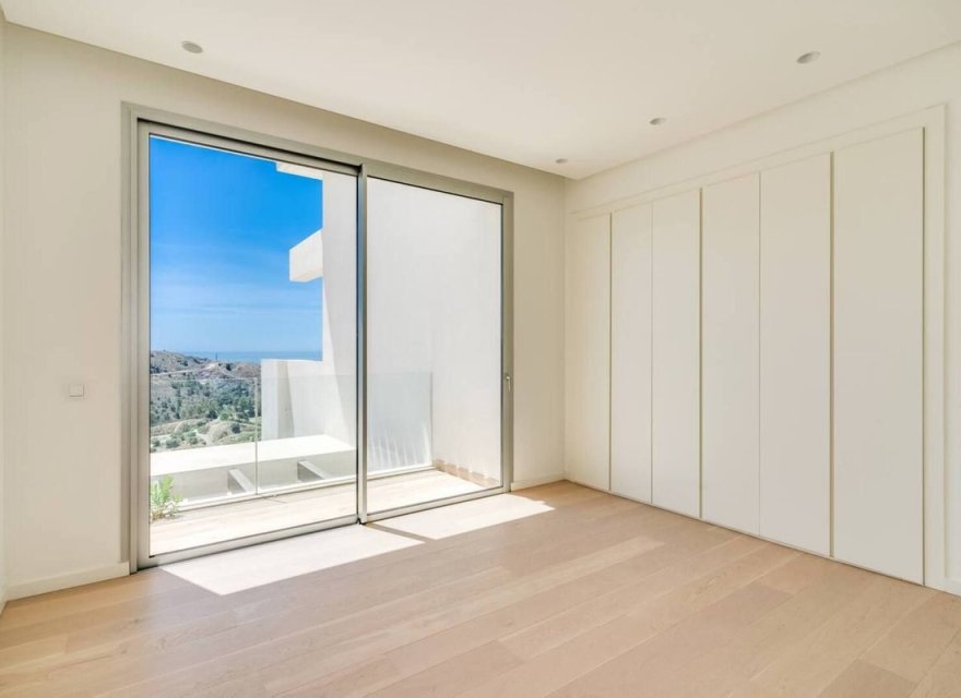 Resale - Apartment - Benahavís - Costa del Sol