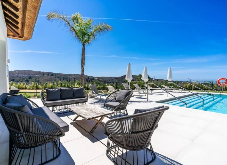 Resale - Apartment - Benahavís - Costa del Sol