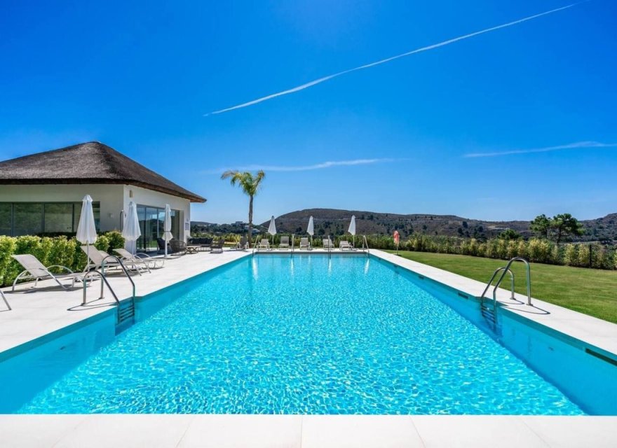 Resale - Apartment - Benahavís - Costa del Sol