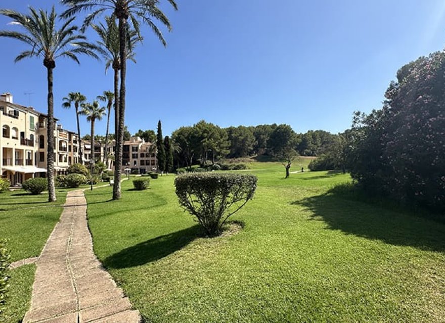 Resale - Apartment - Bendinat